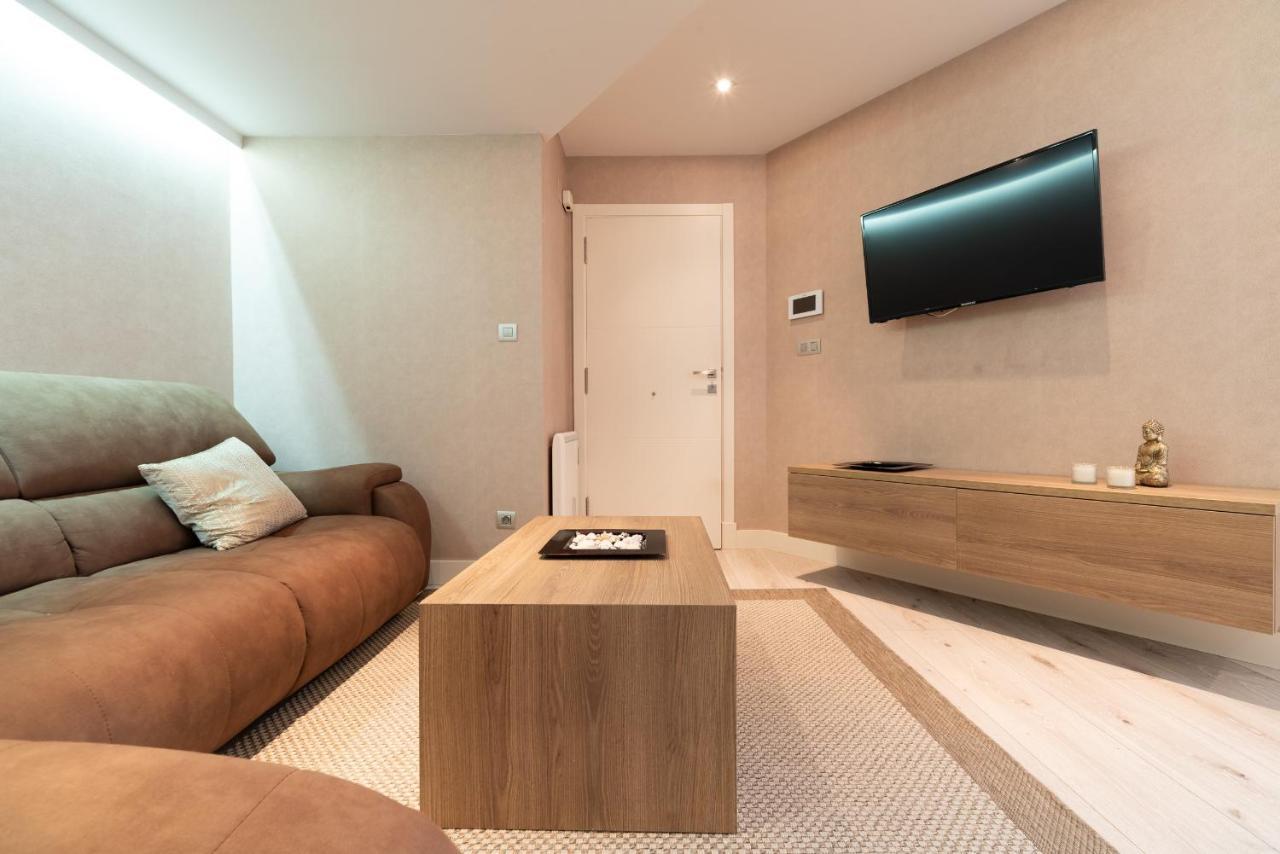 Elegante Apartamento Centrico Vigo Exterior photo